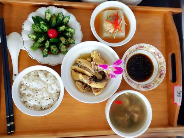 月子餐3