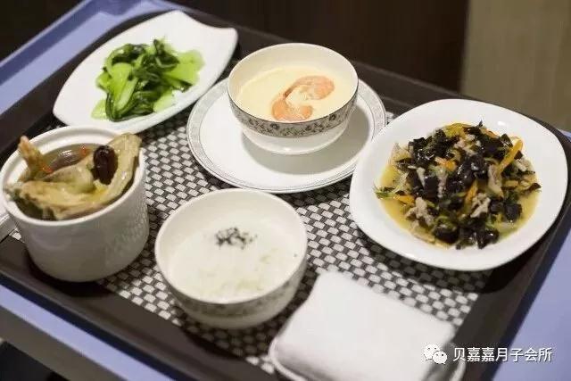 月子餐1