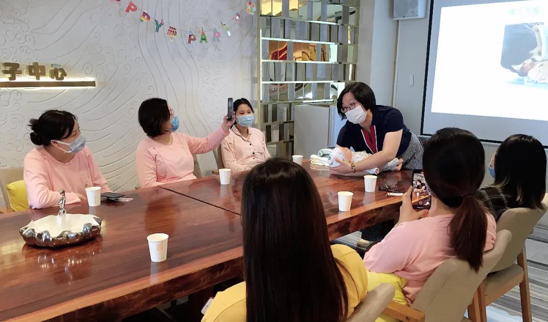 媽媽專訪丨育兒知識零儲備,所幸遇見安貝萊。