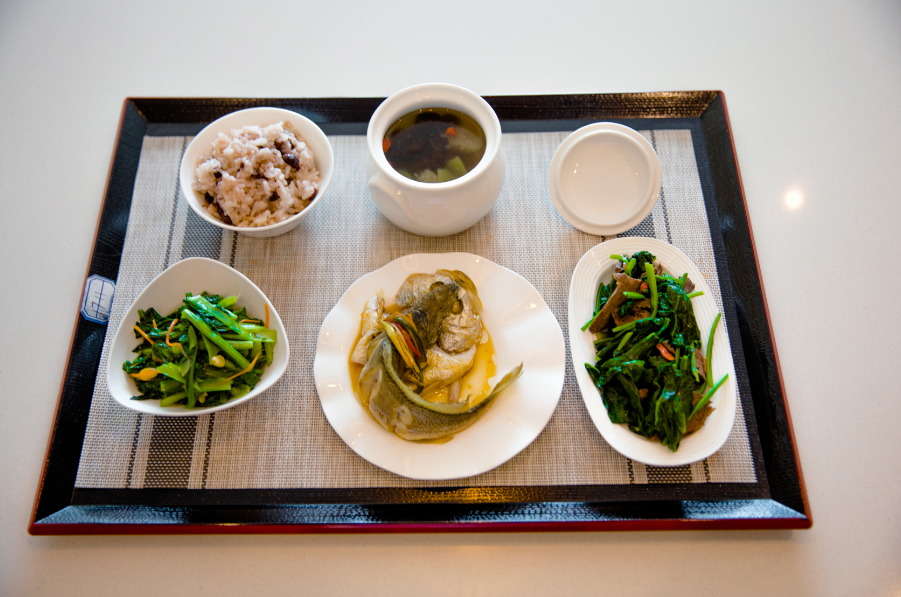 月子餐
