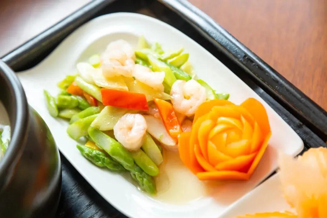 月子餐