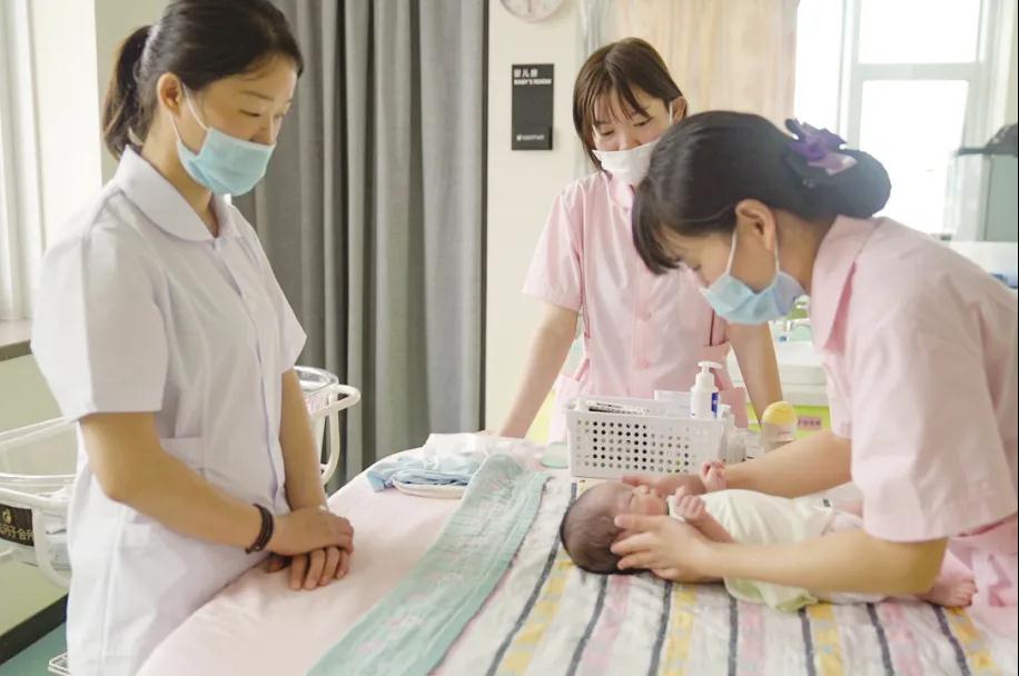 坐月子到月子中心僅僅是為了“炫富”嗎?